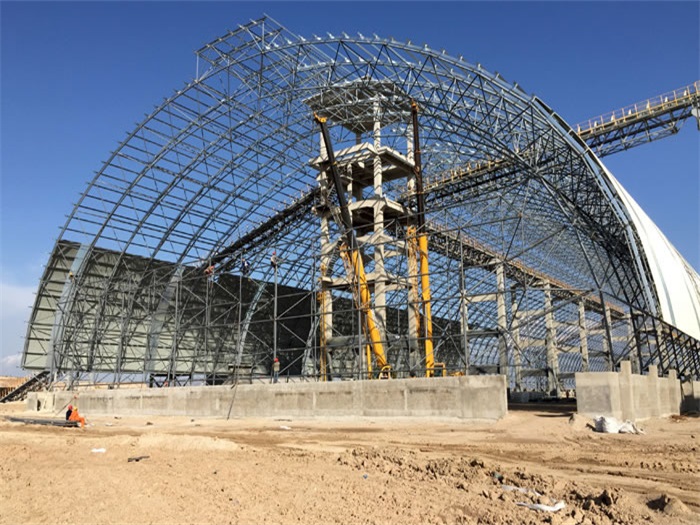 海伦煤机油桶翘工程网架